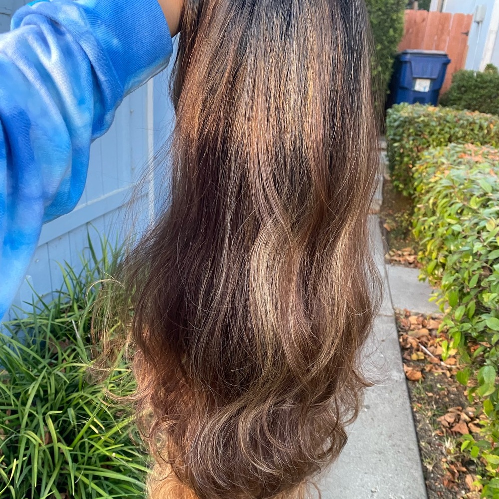 Front Lace Wig - Picture 8 of 15